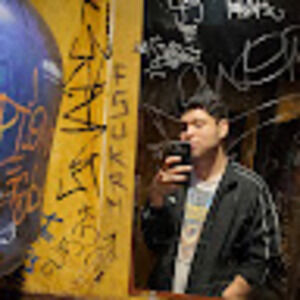 Meet your Posher, Johnny